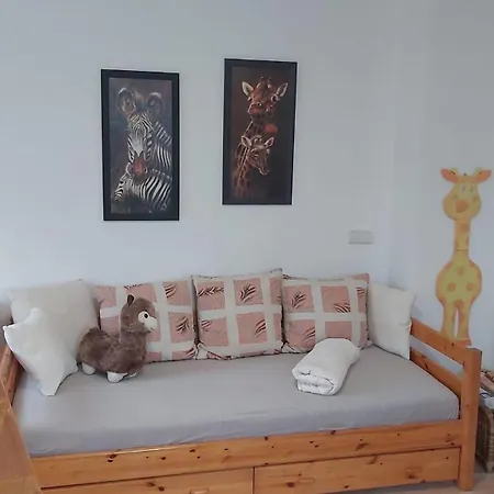 Gelbes Haus Seenland Ferienwohnungen Xl Elsterheide Room photo