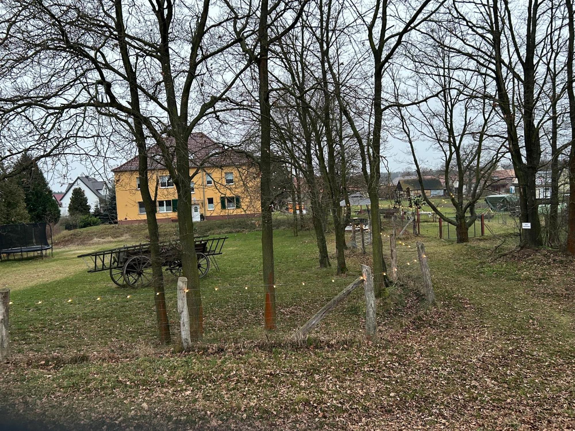 Gelbes Haus Seenland Xl Apartment Elsterheide
