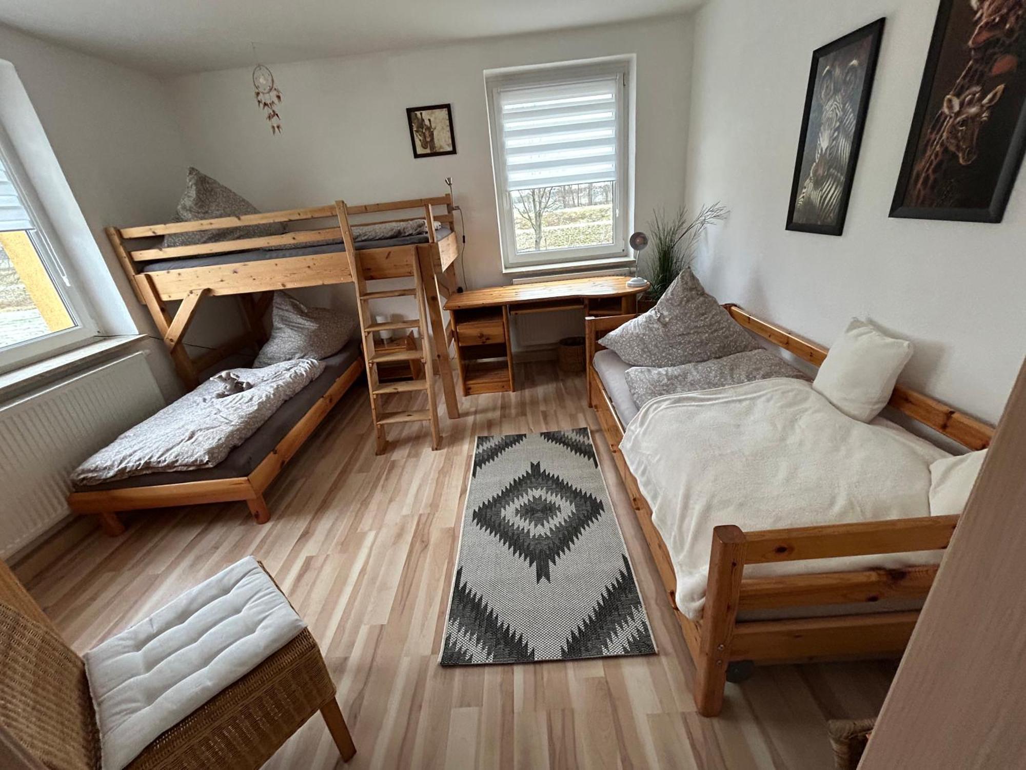Apartment Gelbes Haus Seenland Xl